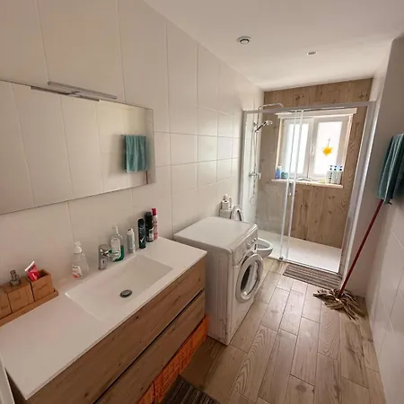 De Quarto em Acomodações Particulares